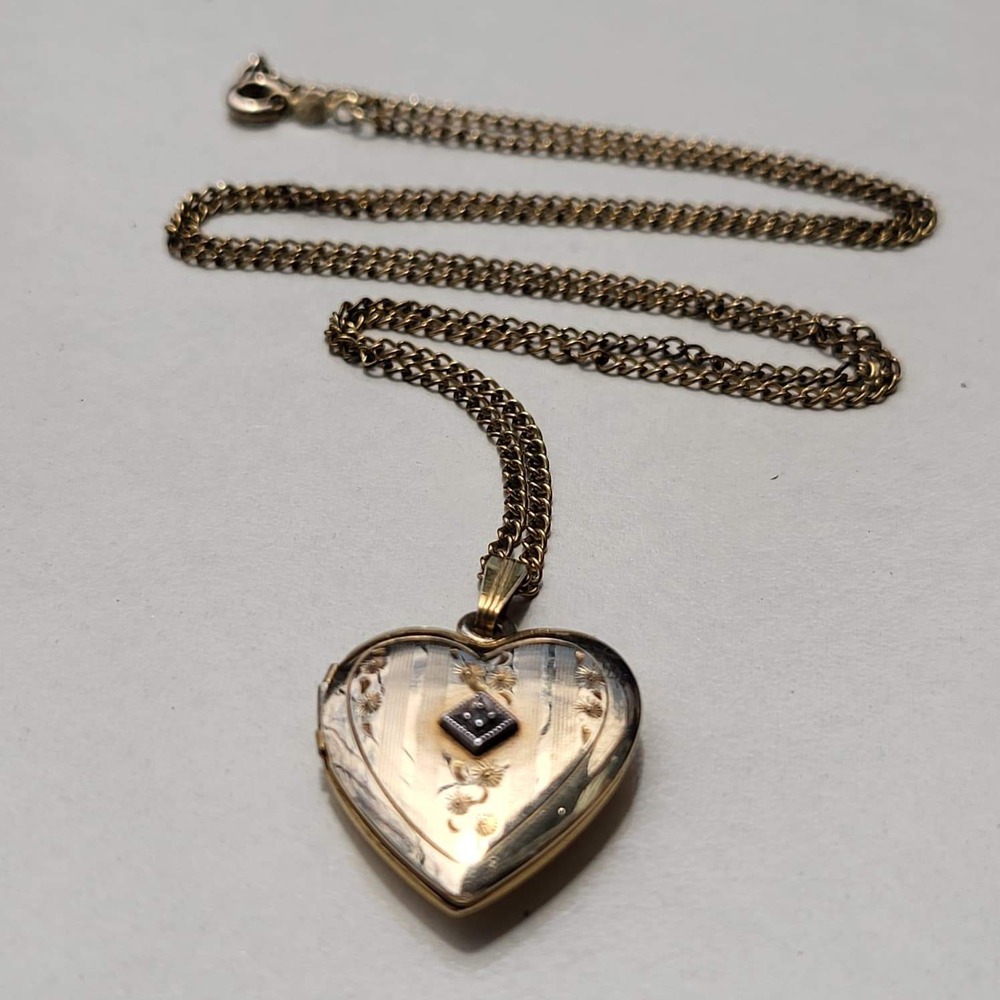 12K Gold Filled Diamond Heart Locket Necklace Vintage Etched Floral - Picture 1 of 10